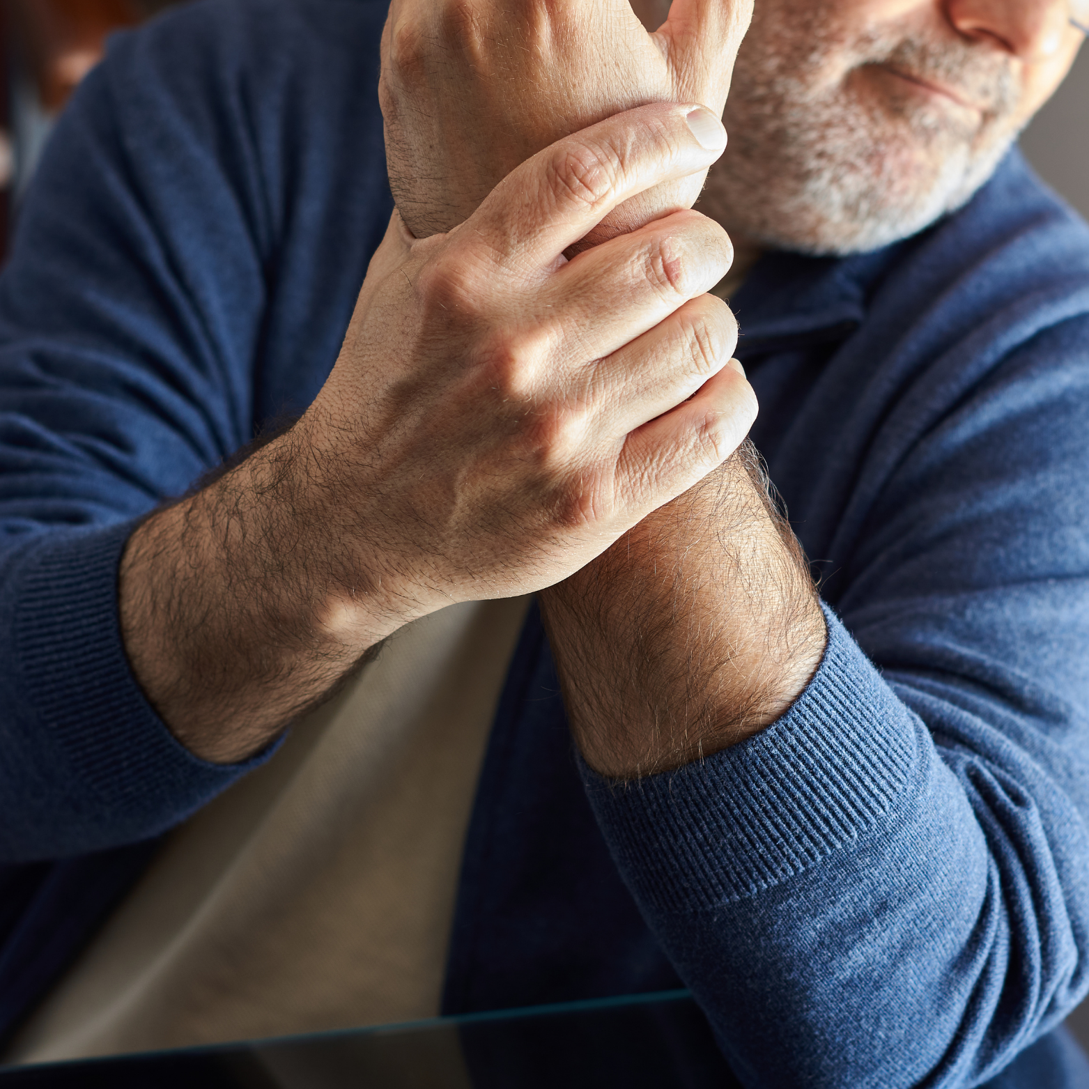 Le CBD (cannabidiol) et l'arthrose, ce que vous devez savoir.